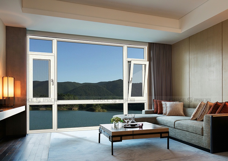 伊盾高效隔音門窗，通過(guò)優(yōu)質(zhì)的產(chǎn)品提高用戶居家生活質(zhì)量！