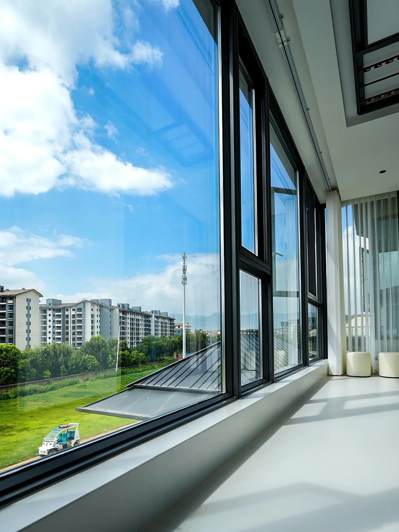 封窗選對，陽光滿屋??宅家人的夢中情窗_3_伊盾門窗_來自小紅書網(wǎng)頁版